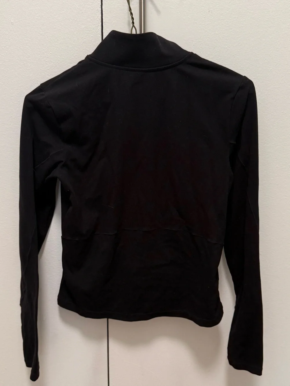 FLX Women’s Black Full-Zip Long Sleeve Workout Top, XS - Picture 2 of 3